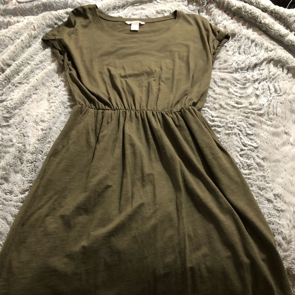 H&M Olive green T shirt dress